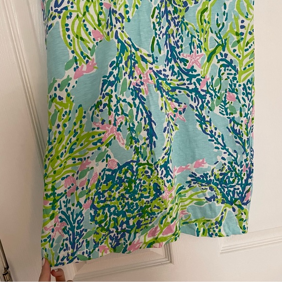 Lilly Pulitzer Short Sleeve Dress - Picture 4 of 6